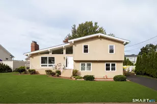 21 Fenbrook Rd, Old Saybrook, CT 06475 - Photo 1
