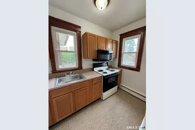 192 Tudor Street, Waterbury, CT 06704 - Photo 9