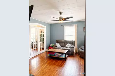 599 Vauxhall St Extension, Waterford, CT 06385 - Photo 7