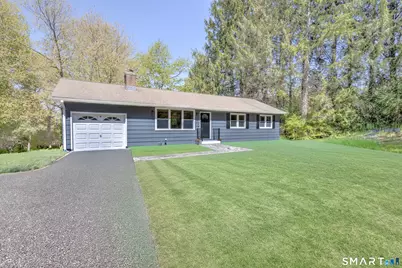 437 Middle Road Turnpike, Woodbury, CT 06798 - Photo 1