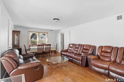 101 Leffingwell Avenue, Waterbury, CT 06710 - Photo 9