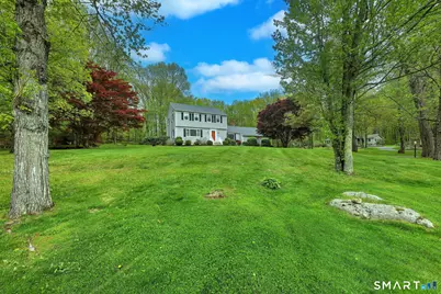 41 Tuttle Court, Bethany, CT 06524 - Photo 3