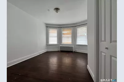53-55 Myrtle Avenue #1st floor, Bridgeport, CT 06604 - Photo 9