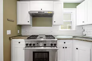 18 Cook Rd, Stamford, CT 06902 - Photo 9