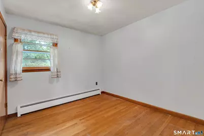 144 New Haven Avenue, Waterbury, CT 06708 - Photo 17