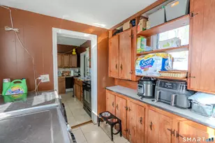 25 McKinley Ave, Stratford, CT 06615 - Photo 25