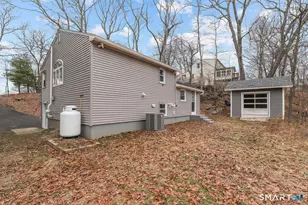 30 Birchwood Rd, Monroe, CT 06468 - Photo 19