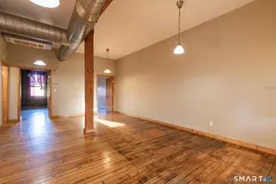 325 Lafayette St, Bridgeport, CT 06604 - Photo 9