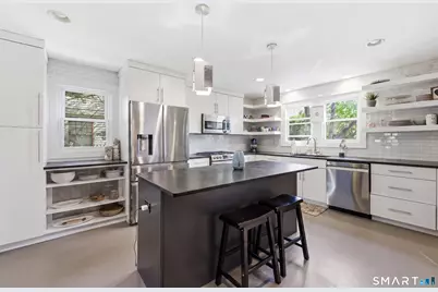 46 Cumberland Road, West Hartford, CT 06119 - Photo 9