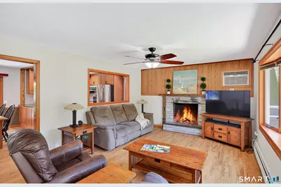 13 Valley Stream Drive, Danbury, CT 06811 - Photo 5