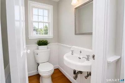 52 Clifton Avenue, West Hartford, CT 06107 - Photo 11