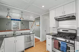 4 Dallas St, Hamden, CT 06514 - Photo 13