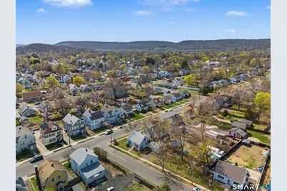 4 Dallas Street, Hamden, CT 06514 - Photo 33