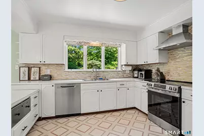 2 Studio Lane, Norwalk, CT 06850 - Photo 9