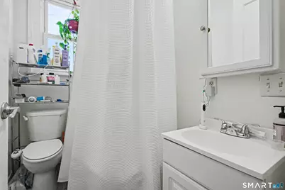 7 University Place, New Haven, CT 06511 - Photo 11