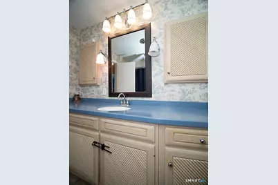 136 Knoll Drive, Hamden, CT 06518 - Photo 31