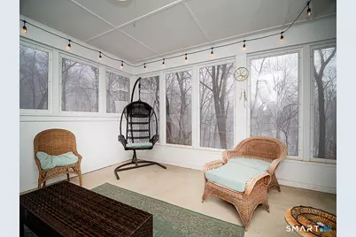 136 Knoll Drive, Hamden, CT 06518 - Photo 17