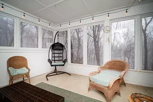 136 Knoll Dr, Hamden, CT 06518 - Photo 17