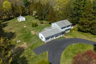 2010 North St, Fairfield, CT 06824 - Photo 3