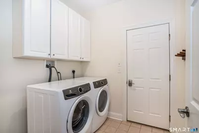 39 Emily Way #39, West Hartford, CT 06107 - Photo 25