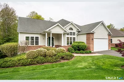 39 Emily Way #39, West Hartford, CT 06107 - Photo 1