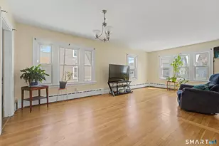 172 Sisson St, East Hartford, CT 06118 - Photo 3