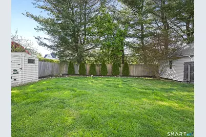 14 Dale Place, Stamford, CT 06906 - Photo 15