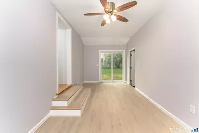 4 Lox Lane, Enfield, CT 06082 - Photo 31