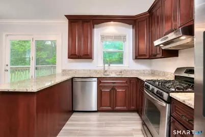 350 Bennetts Farm Road, Ridgefield, CT 06877 - Photo 5