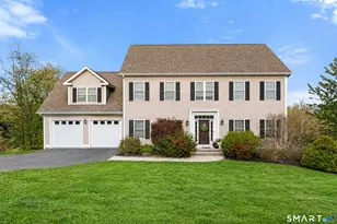 42 Ridgewood Terrace, North Haven, CT 06473 - Photo 3