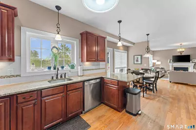 42 Ridgewood Terrace, North Haven, CT 06473 - Photo 13
