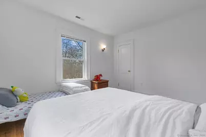 233 Highland Street, New Haven, CT 06511 - Photo 25