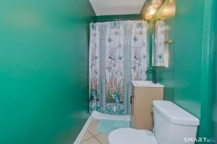 81 Lincoln St, Enfield, CT 06082 - Photo 25