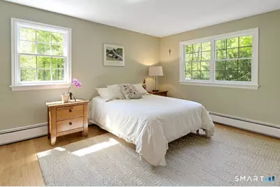 1090 Galloping Hill Road, Fairfield, CT 06824 - Photo 23