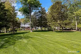 1090 Galloping Hill Rd, Fairfield, CT 06824 - Photo 31