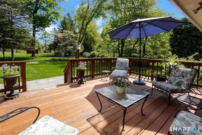 1090 Galloping Hill Road, Fairfield, CT 06824 - Photo 29