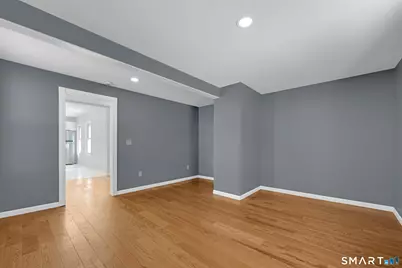 254 Broad Street, Norwich, CT 06360 - Photo 11