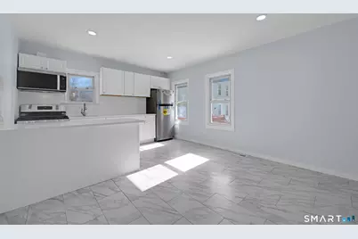 254 Broad Street, Norwich, CT 06360 - Photo 5
