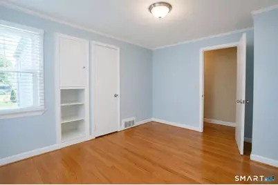 99 Iroquois Road, West Hartford, CT 06117 - Photo 21
