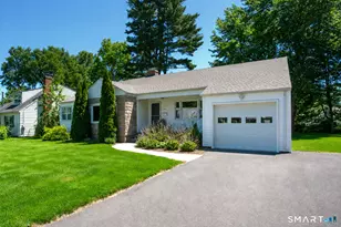 99 Iroquois Rd, West Hartford, CT 06117 - Photo 3