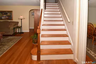 7 Nye St, Manchester, CT 06040 - Photo 5
