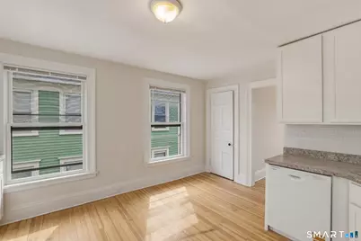 784 Howard Avenue #2nd Floor, Bridgeport, CT 06605 - Photo 11