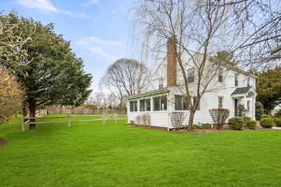 146 Oxford Road, Fairfield, CT 06890 - Photo 21
