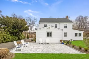 146 Oxford Rd, Fairfield, CT 06890 - Photo 21