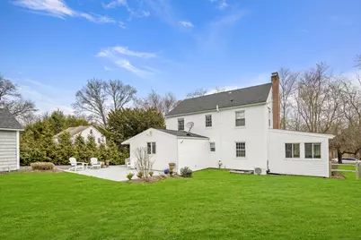146 Oxford Road, Fairfield, CT 06890 - Photo 17