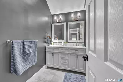 33 King Street, Danbury, CT 06811 - Photo 33