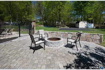 33 King Street, Danbury, CT 06811 - Photo 11