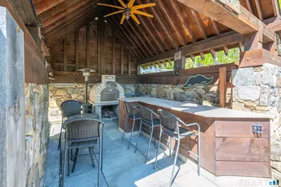 33 King Street, Danbury, CT 06811 - Photo 13