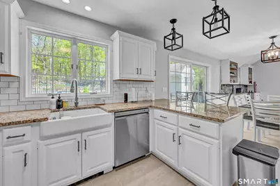33 King Street, Danbury, CT 06811 - Photo 19