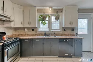 160 Windbrook Dr, Windsor, CT 06095 - Photo 11
